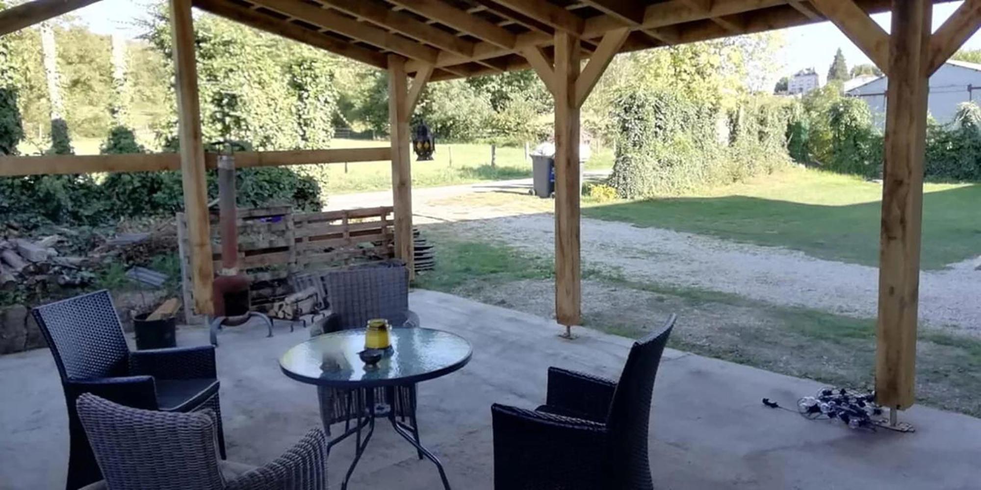 Arara Bed and Breakfast Montfaucon-d'Argonne Exteriör bild